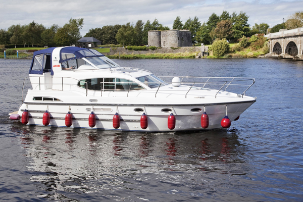 silverline_ld Skippered Cruise on Lough Derg