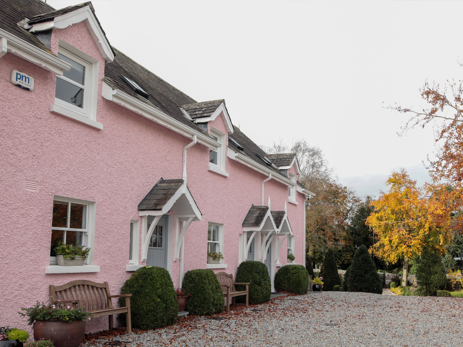 explore_cottages_n2
